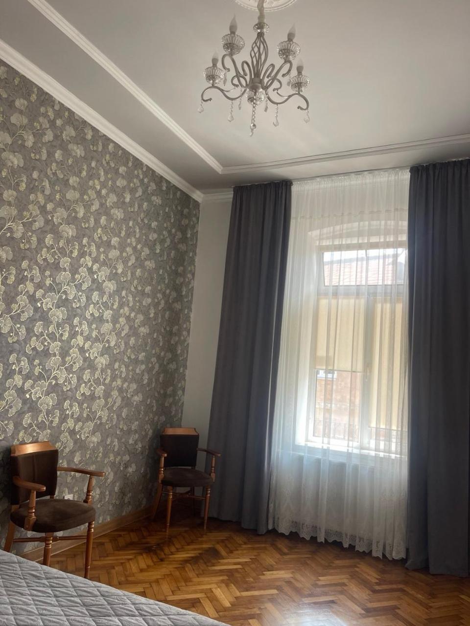 Newtone Apartment Czerniowce Zewnętrze zdjęcie
